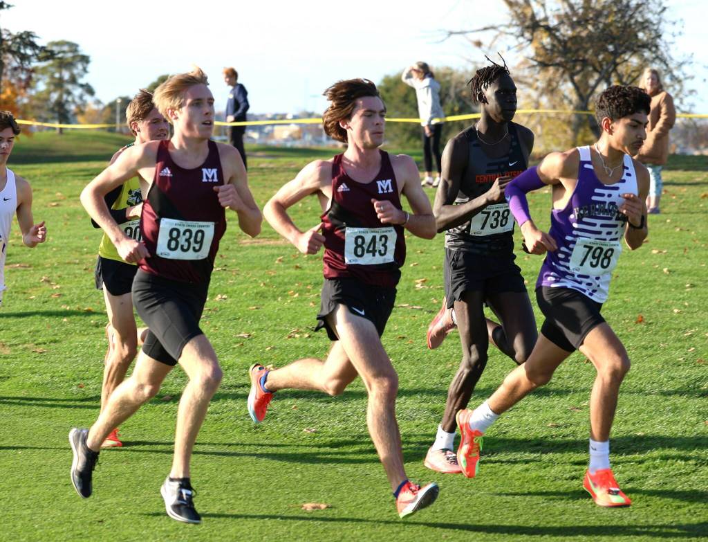 Mercer Island High School seniors Matthew Lawrence and Bodie Thomas race to fourth and third at state. Photo courtesy of Scott Knoblich