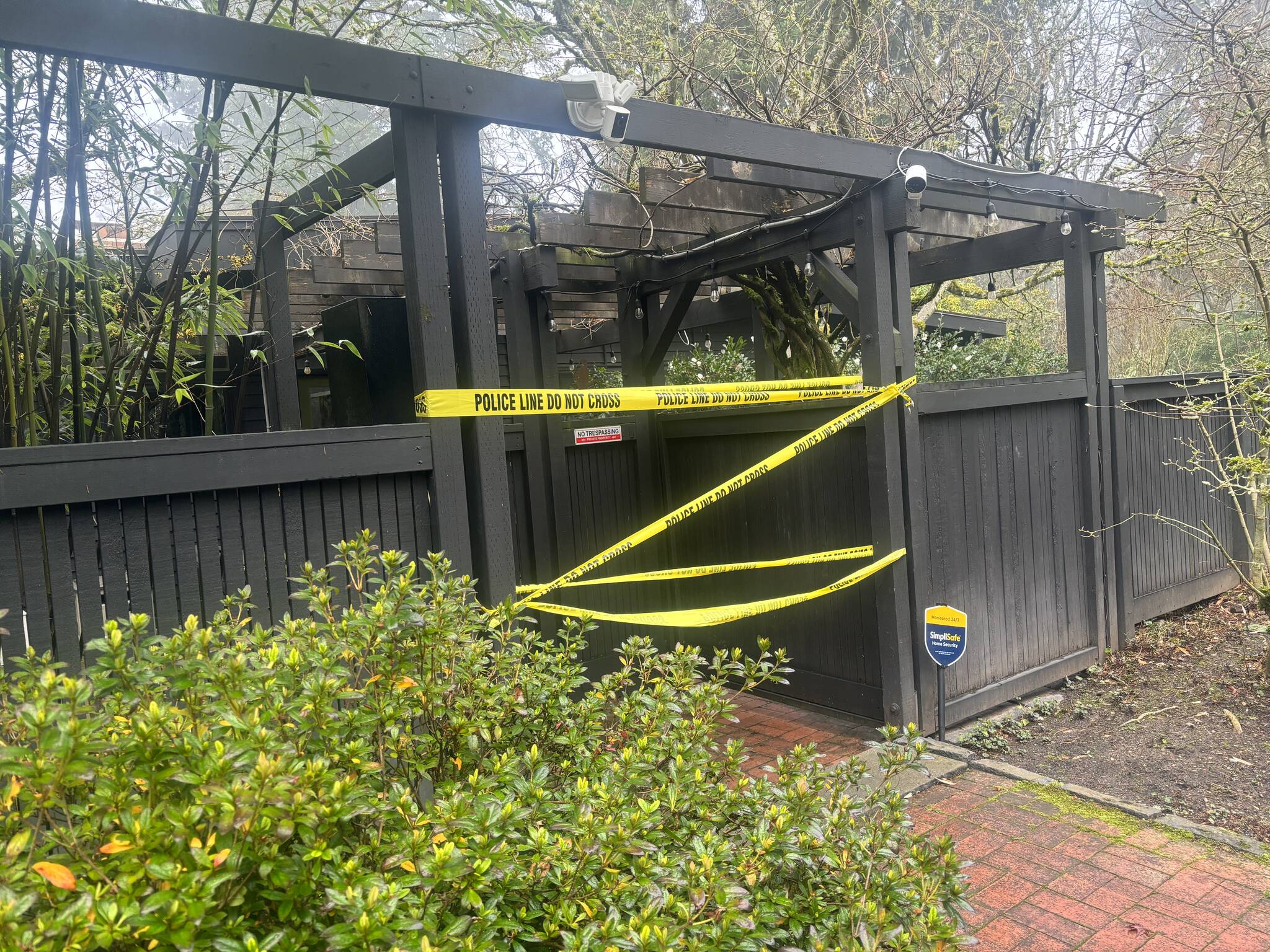 Mercer Island police are investigating a possible homicide-suicide that occurred at this residence in the 8400 block of Southeast 46th Street. Andy Nystrom/ staff photo