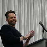 Joel McHale in full laugh mode. Andy Nystrom/ staff photo
