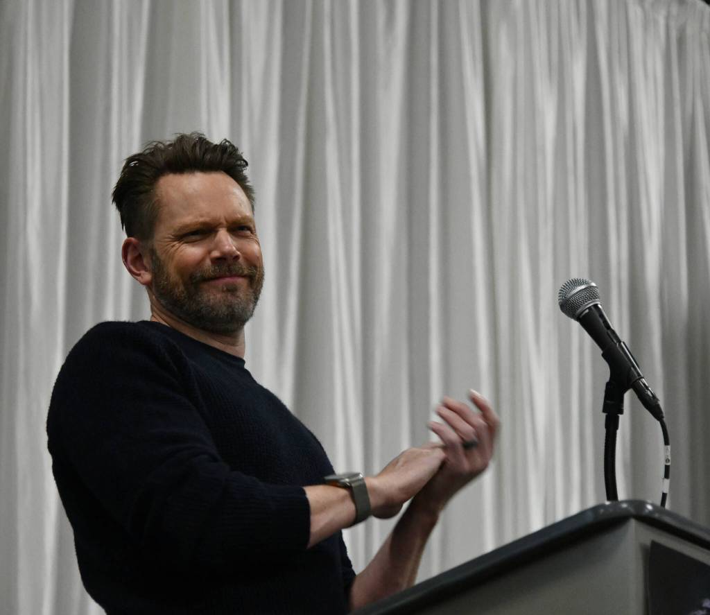 Joel McHale in full laugh mode. Andy Nystrom/ staff photo